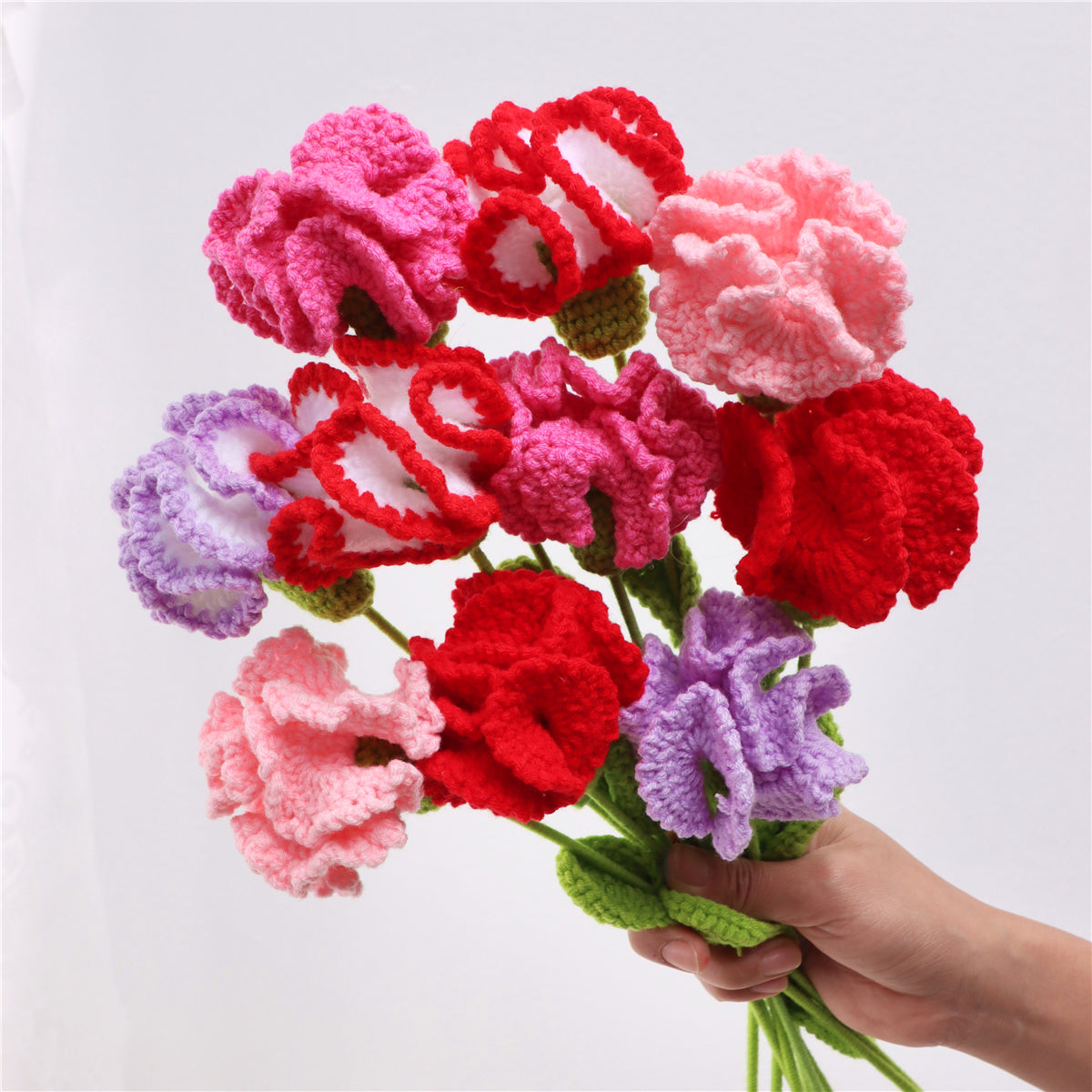 10 pcs Handmade Crochet Carnation Artificial Flowers(DHB100)