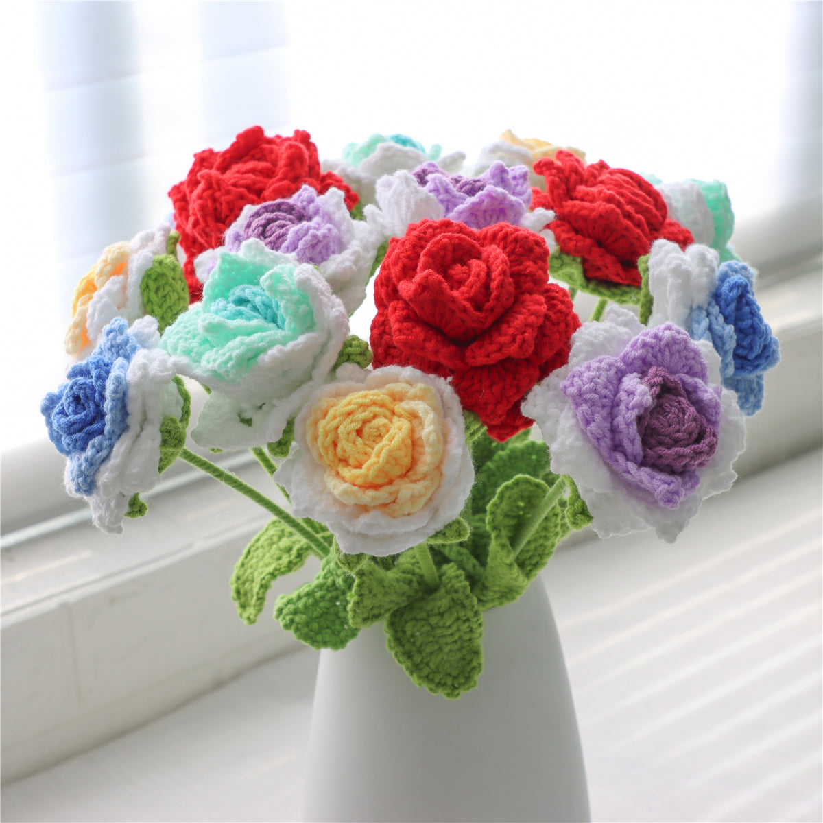 12 pcs Colorful Crochet Pointed-Petal Roses(MAX06)