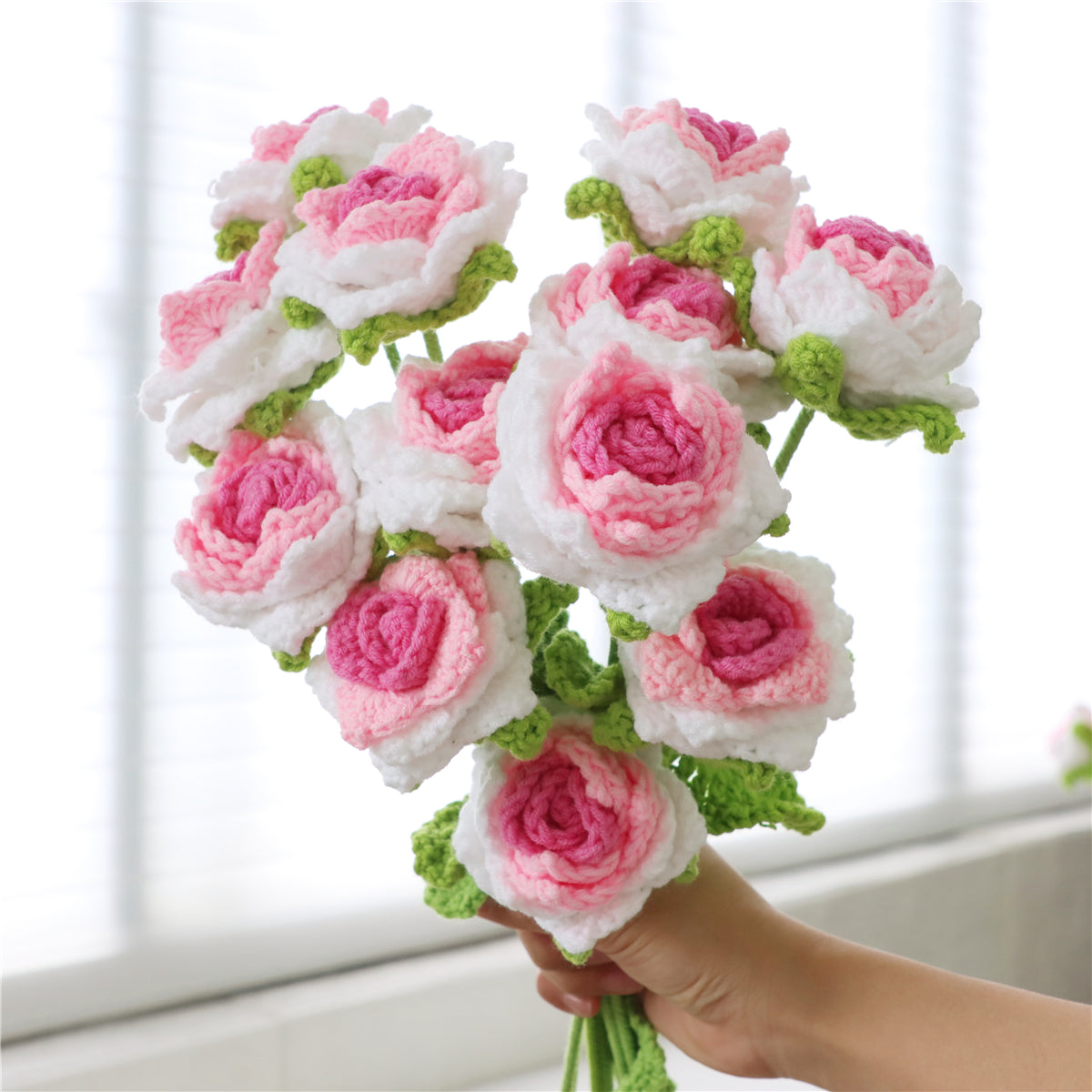 12 pcs Colorful Crochet Pointed-Petal Roses(MAX06)