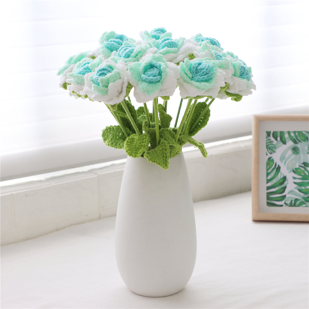 12 pcs Colorful Crochet Pointed-Petal Roses(MAX06)