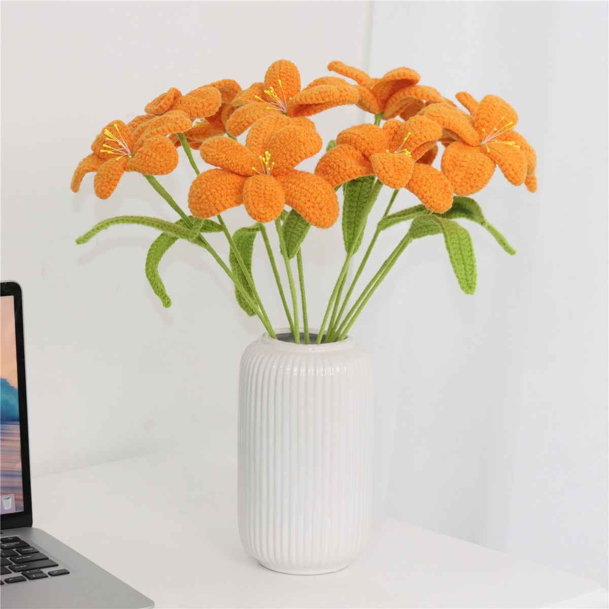 10 pcs Handmade Crochet Open Tulips--(MXA09)