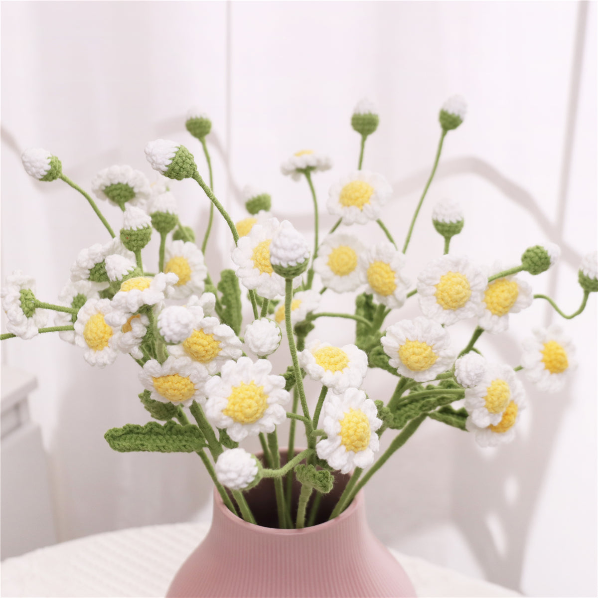 4 pcs Handmade Crochet Multi-Head Daisy(MXA37)