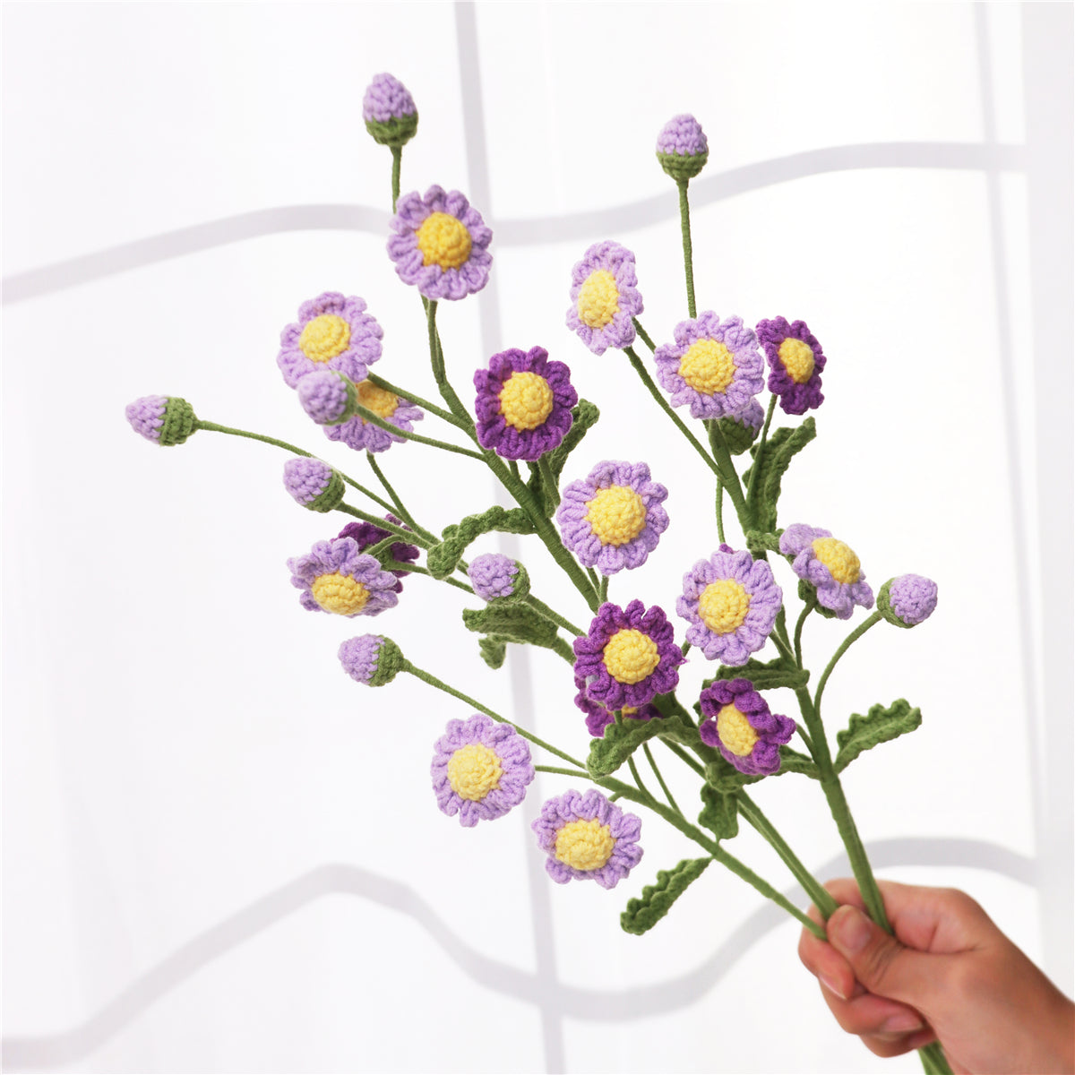4 pcs Handmade Crochet Multi-Head Daisy(MXA37)