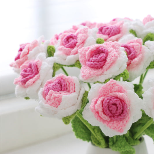 12 pcs Colorful Crochet Pointed-Petal Roses(MAX06)
