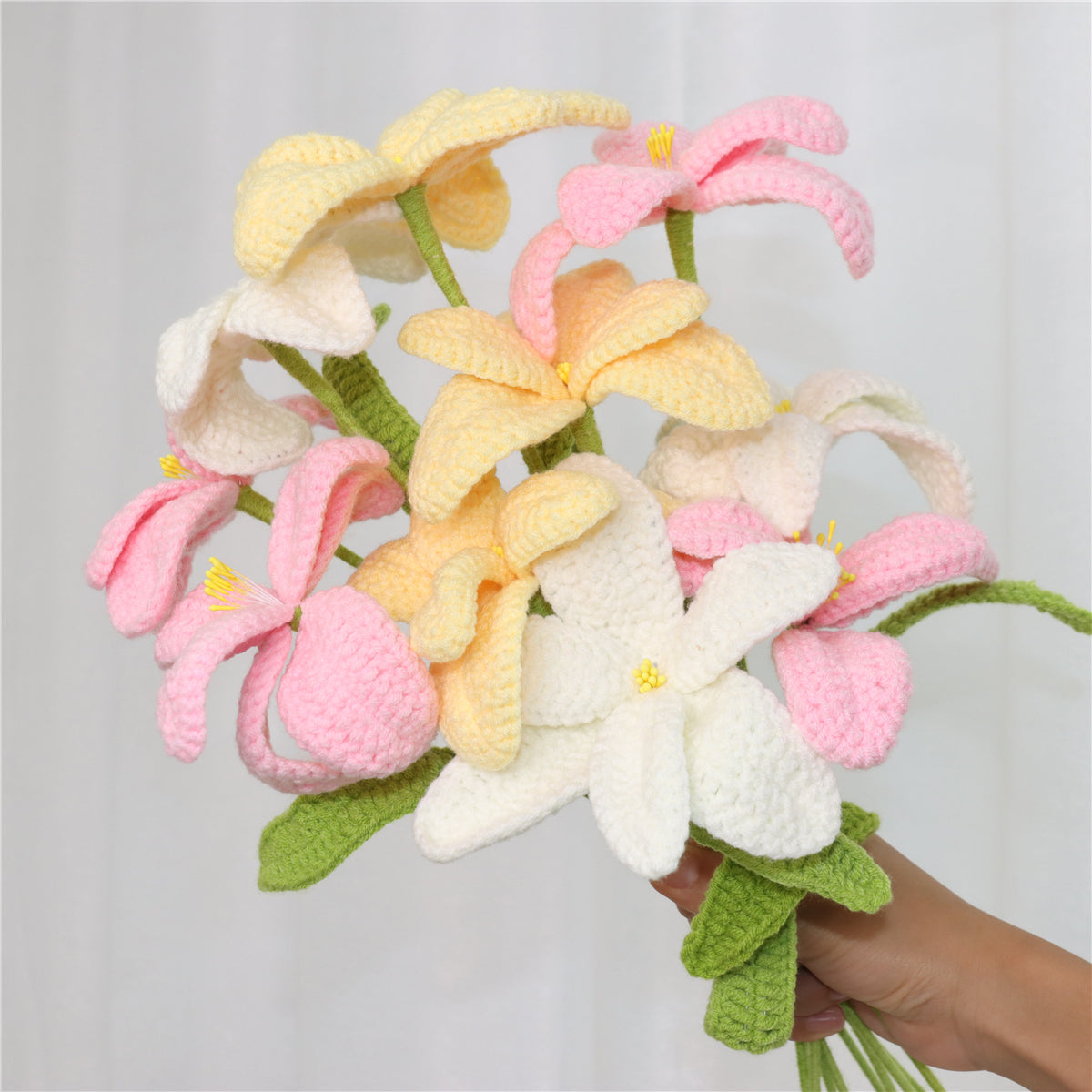 10 pcs Handmade Crochet Open Tulips--(MXA09)